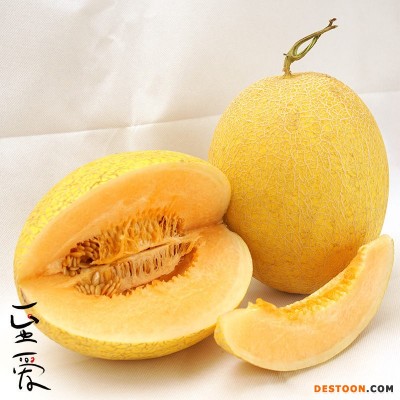 新疆吐鲁番新品 至爱蜜瓜 陆地瓜2个/箱 6-7斤 德邦空运