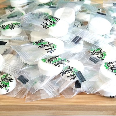 奶贝 内蒙古草原袋装干吃牛奶片零食奶制品代理加盟 儿童高钙奶片图2