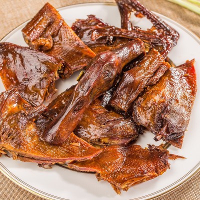 湖南特产酱板鸭 源头工厂批发湖南特产酱板鸭 常德辣味零食酱板鸭图4
