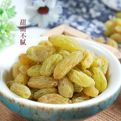 新疆无核绿葡萄干敦煌特产敦威罐装450g休闲小吃办公室零食果干图3