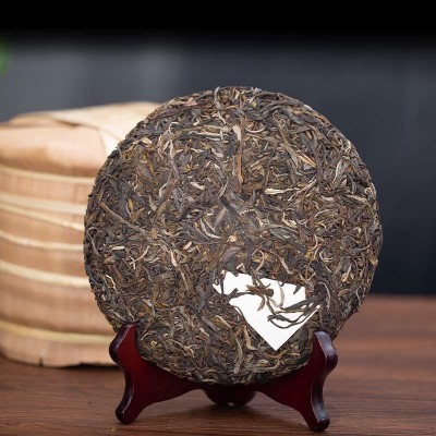 云南普洱茶易武正山茶叶大树茶滋味纯正七子饼357克图4