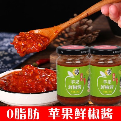 厂家批发苹果鲜椒酱辣椒酱拌饭拌面调味酱开瓶即食200克一件代发