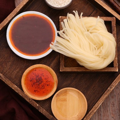 批发麻辣过桥米线340g袋装砂锅米线米粉方便速食过桥米线厂家现货图4
