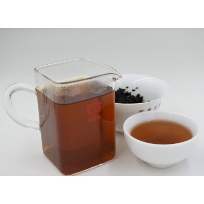 云南七子饼普洱茶 老曼娥茶叶古树头春熟茶 熟茶357克厂家直销图3