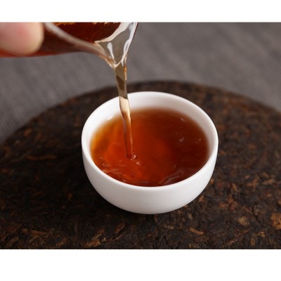 厂家销售批发云南普洱茶布朗之味普洱茶熟茶饼茶茶叶357克勐海料图4