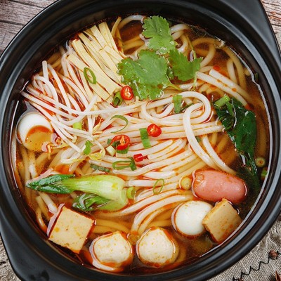【刘二吖】活动专享过桥米线300g三包料方便速食砂锅米线图2