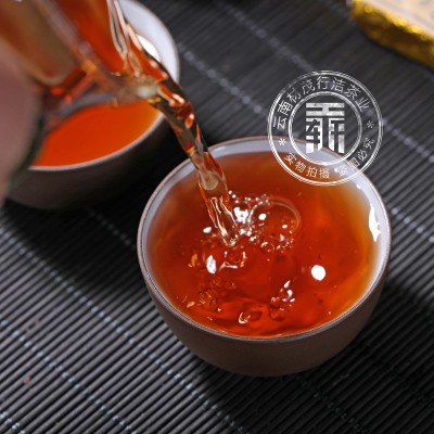 批发云南勐海普洱茶陈香金砖小沱茶18年小金砖乔木熟茶迷你小方砖图3