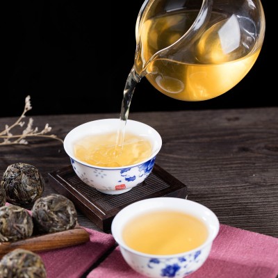 批发 云南普洱茶 2020大树春茶 冰岛龙珠生茶 手工沱茶 500g散茶图3