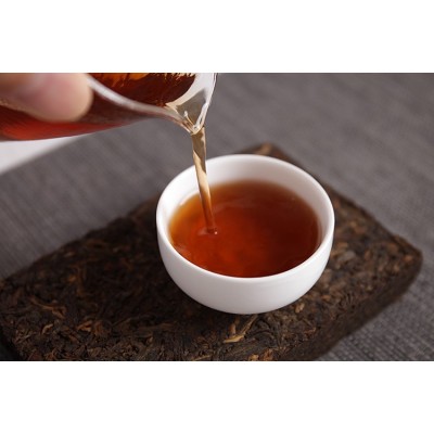 批发云南普洱茶勐海 熟茶 250克御贡金砖 醇香熟茶图2