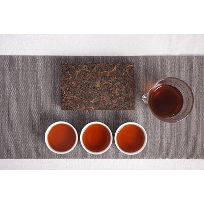 批发云南普洱茶勐海 熟茶 250克御贡金砖 醇香熟茶图4
