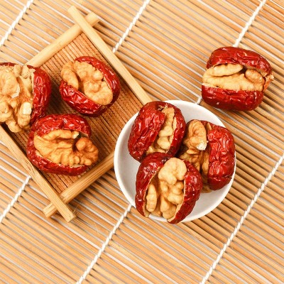 【枣夹核桃】批发新疆特产小包装散装枣夹核桃休闲零食若羌红枣