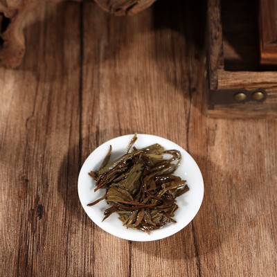 福鼎白茶2013年白牡丹老白茶散茶花香蜜甜核心产区霁雪春工厂批发图5