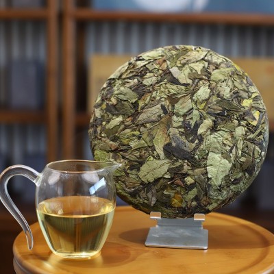 2022年高山贡眉茶饼300g春茶花香甘甜鲜爽厂家批发政和白茶图4