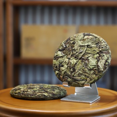 2022年高山贡眉茶饼300g春茶花香甘甜鲜爽厂家批发政和白茶图3