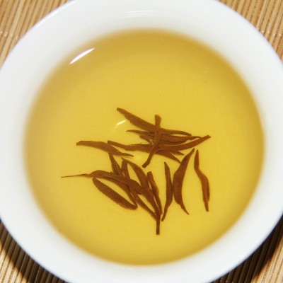 峰顶寺川红工夫红茶茶叶宜宾嫩芽茶特级黄金芽散装厂家批发图4