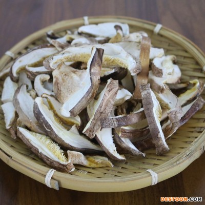 方便快捷干净香味浓郁的鲜切农产品食用菌汤料包餐饮快用的香菇片