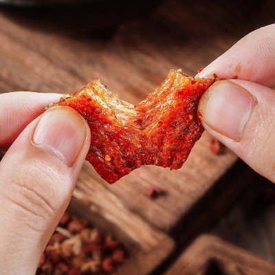 厂家休闲辣条零食整箱解馋麻辣小吃食品大刀肉辣条儿时经典怀旧图4
