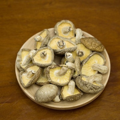 庆元带脚厚菇农家新鲜干香菇食用蘑菇冬菇土特产煲汤餐饮基地供货图3