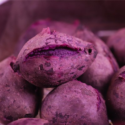 新鲜紫薯紫罗兰地瓜香甜沙地种植番薯包邮无丝软糯3两以上