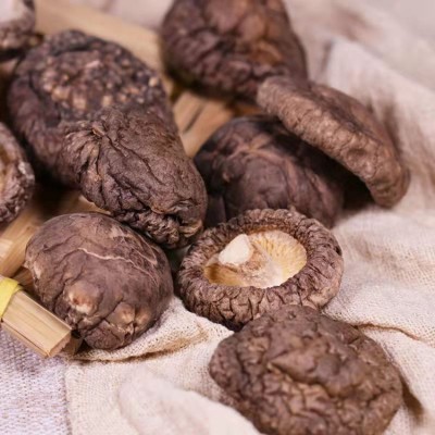 香菇干货肉厚香菇大量上市厂家批发古田农家特产鲜蘑菇图3
