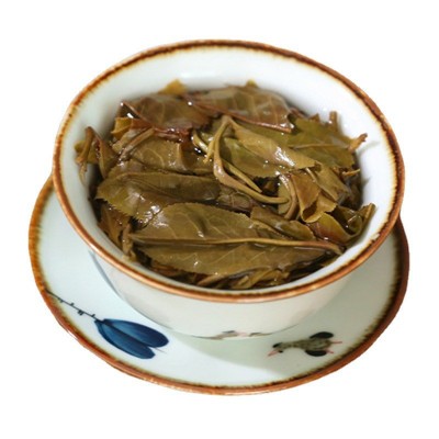 普洱茶春普洱生茶饼357g老班章古树茶黄金叶生普茶饼批发图4