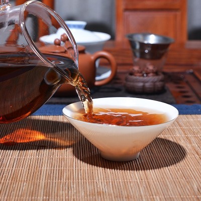 延初茶业云南普洱茶357克宫廷御印熟茶大叶茶饼茶厂家直接发货图2