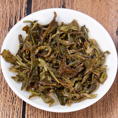 批发 云南普洱生茶 冰岛小饼 迷你沱茶 锡纸竹盘装280g 产地货源图4