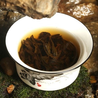 玉龙谷雀舌大红袍茶叶批发高香乌龙茶炭焙清香武夷岩茶铁罐礼盒装图4
