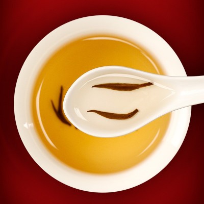 武夷山黄芽蜜香金骏眉红茶散装批发桐木关花香野茶梅占金俊眉茶叶图3