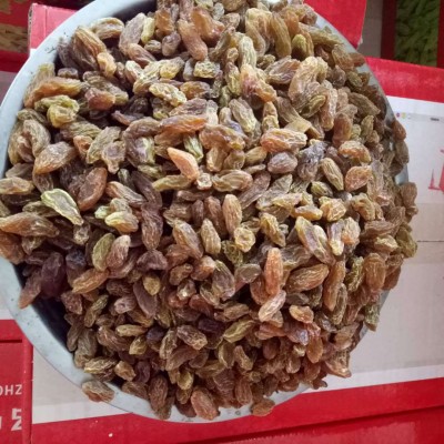 新疆跑江湖绿色葡萄干 20斤整箱食品烘焙馅料干果 地摊货绿葡萄干图4