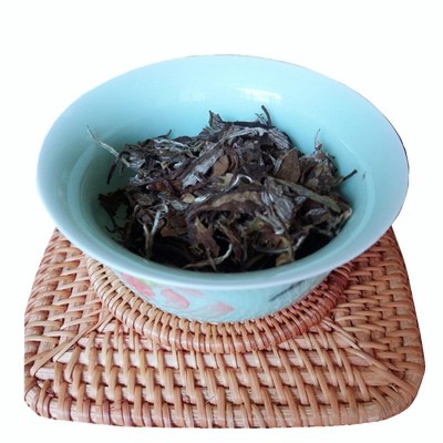 批发福鼎白茶2013年春茶白牡丹饼 枣蜜香茶饼老白茶原 产地太姥洋图5